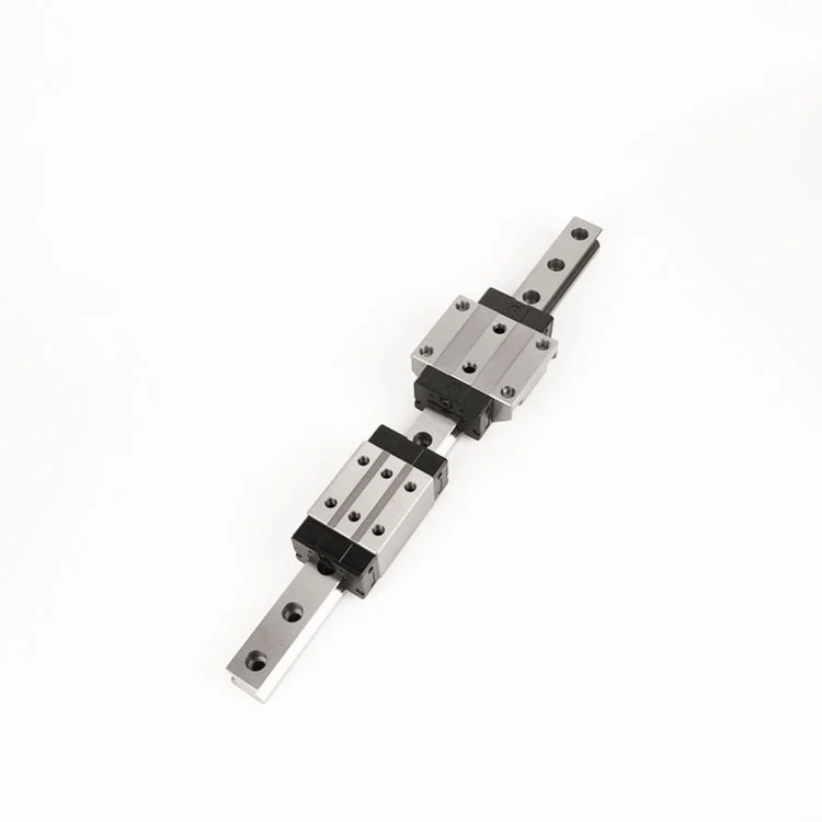 Tại sao các thành phần chuyển động tuyến tính lại quan trọng trong máy CNC?